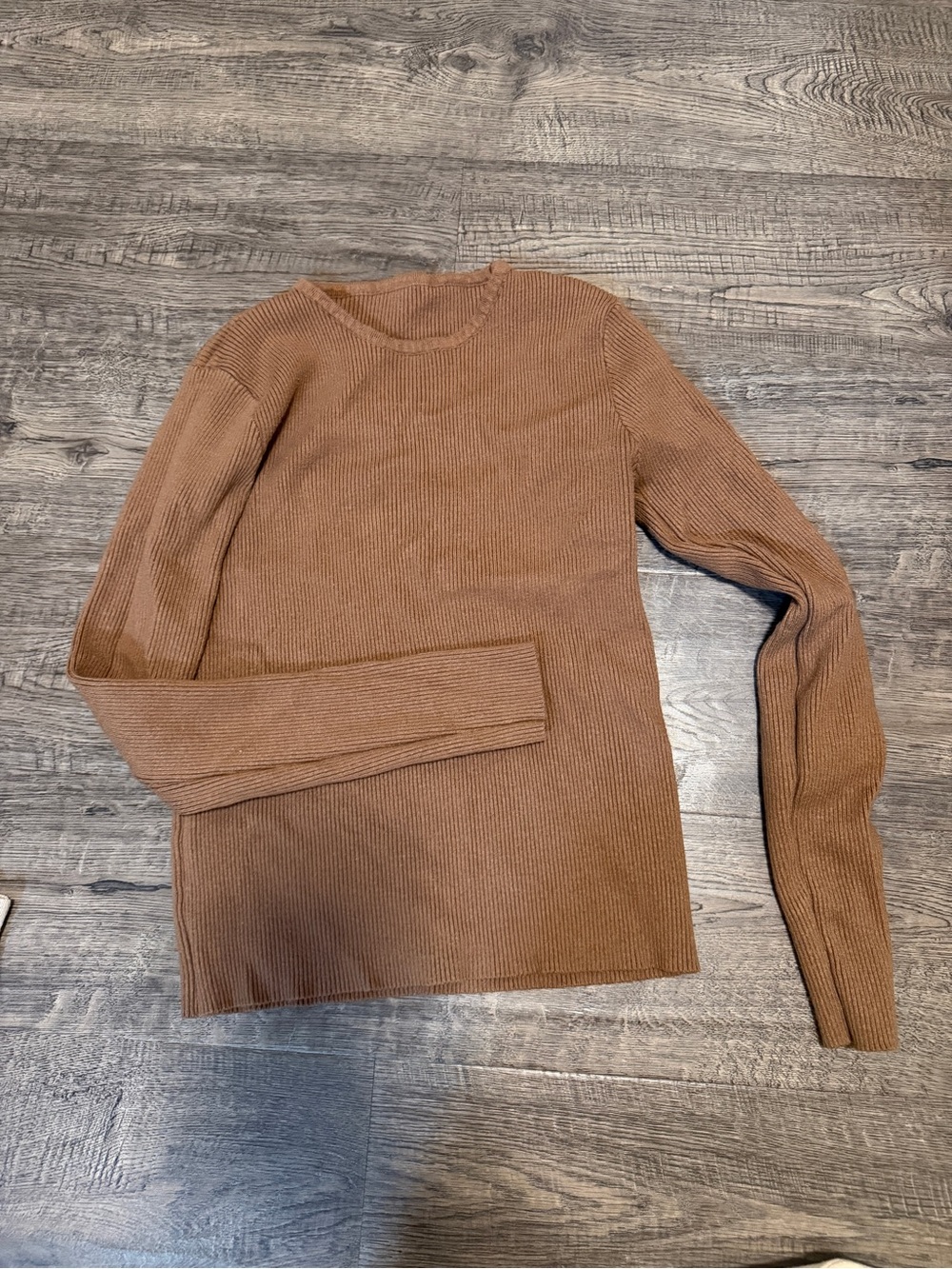 SHEIN Dazy Ribbed Crewneck Sweater in Camel